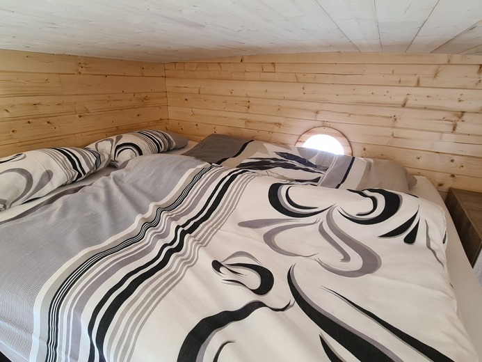 20220601_174927 - Annín