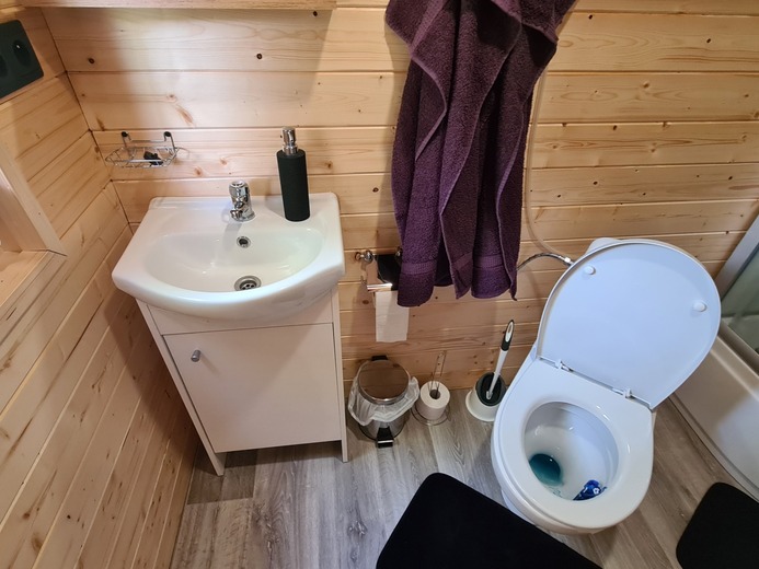 20220601_175208 - Annín