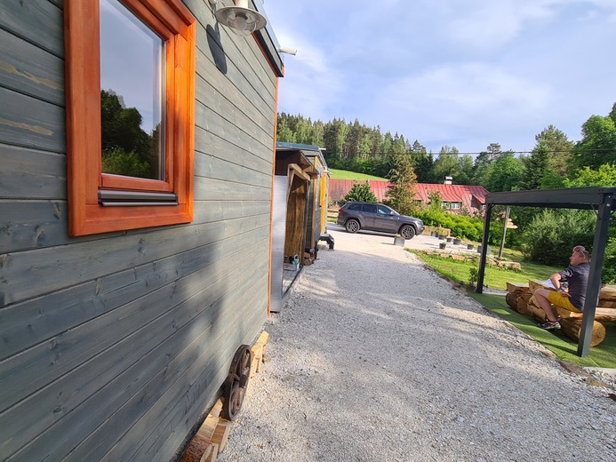 20220601_175250 - Annín