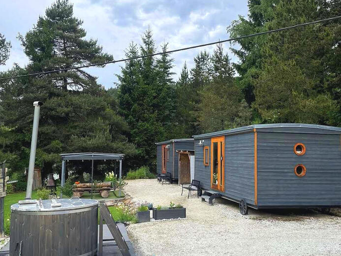 img-4782-c7a6- - Annín