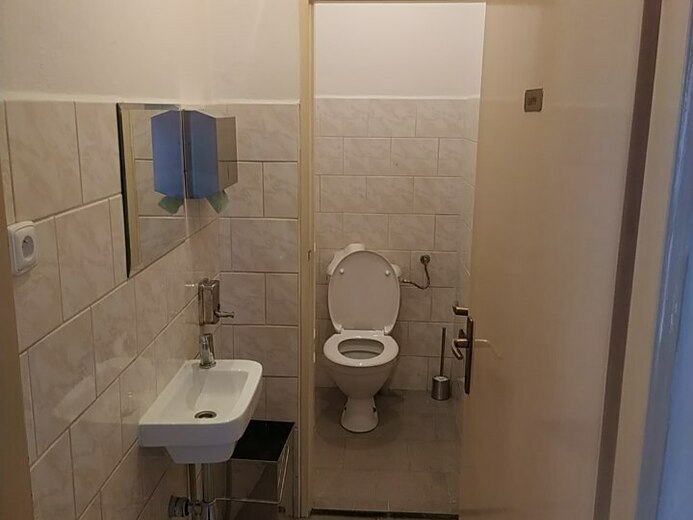 zachody_damske_bar - Pod Ještědem