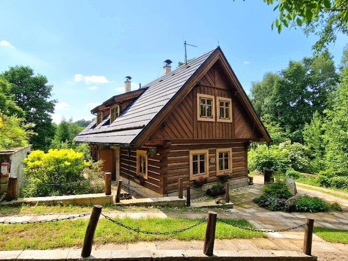 Image1 - U hradu Trosky