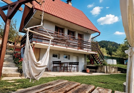 Chatička lukov
