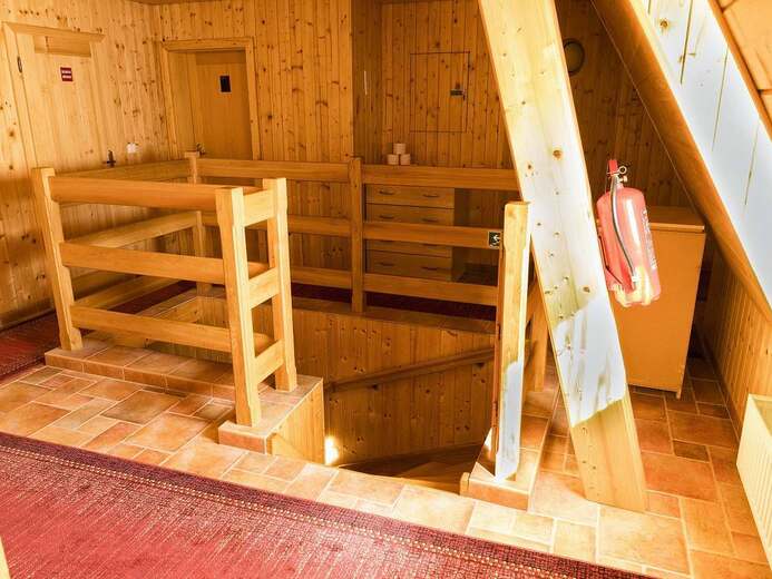 dsc-5886f18-1b12- - Čeladná