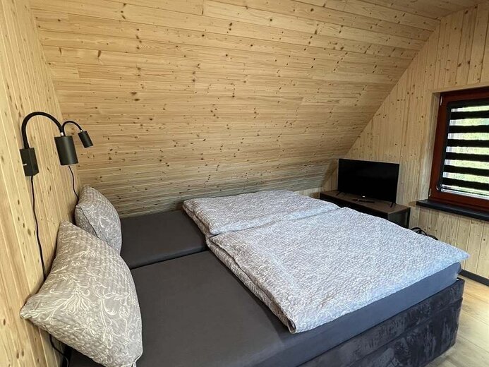 img-2722-6703-3051-924195 - Pstruží