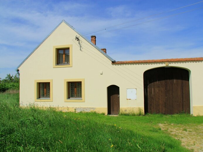 R063 Lomnice nad Lužnicí - Lomnice nad Lužnicí