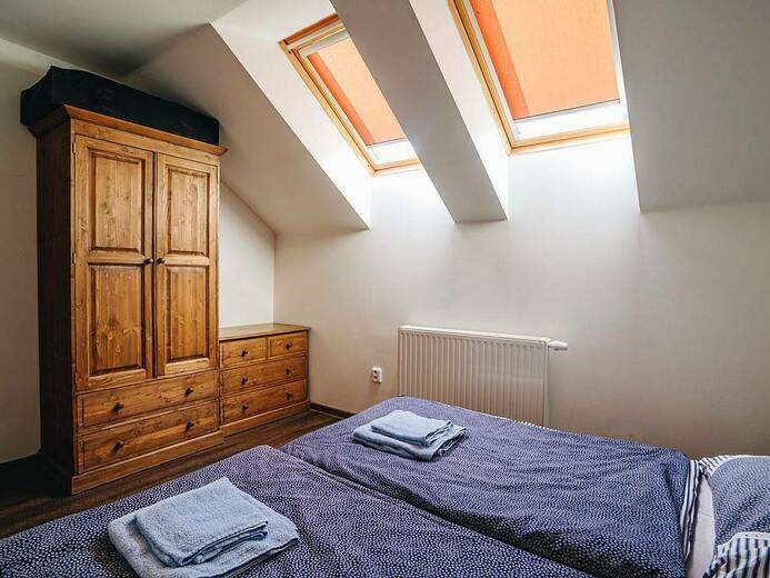 apartman-2-6-osob-dva-pokoje-2l-1pr-3l-koupelna-s-wc-samostatne-wc-3a10- - Pindula