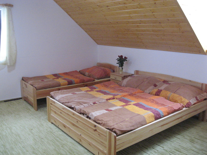 Humpolec - Apartmán B-3 lůžk.pokoj - Šimanov
