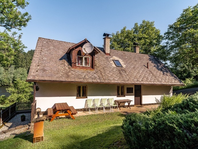 Chata-3 - Pastvinská přehrada