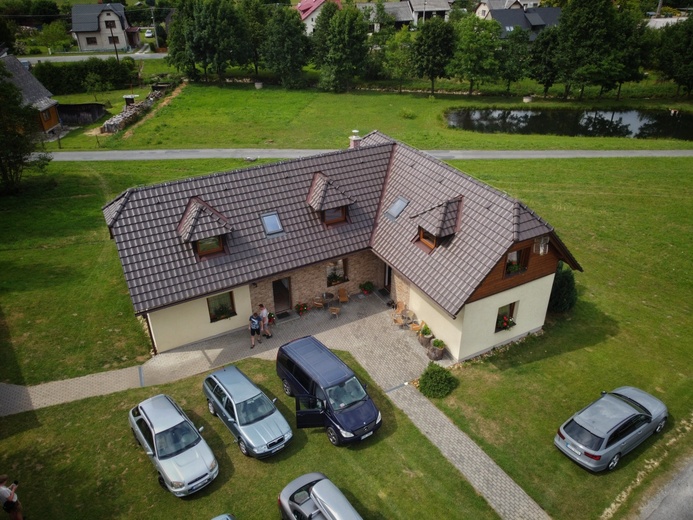 Zepředu - Žulová