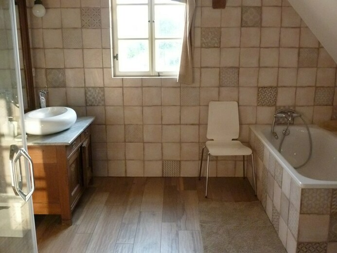 Bozanov koupelna 1NP - Broumovské stěny