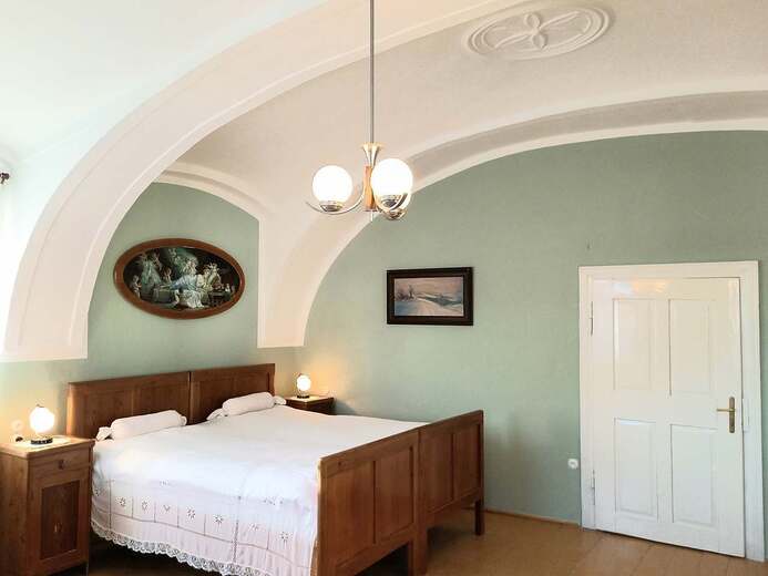 spani-jako-v-nebicku-historicky-apartman-a419- - Mikulovice