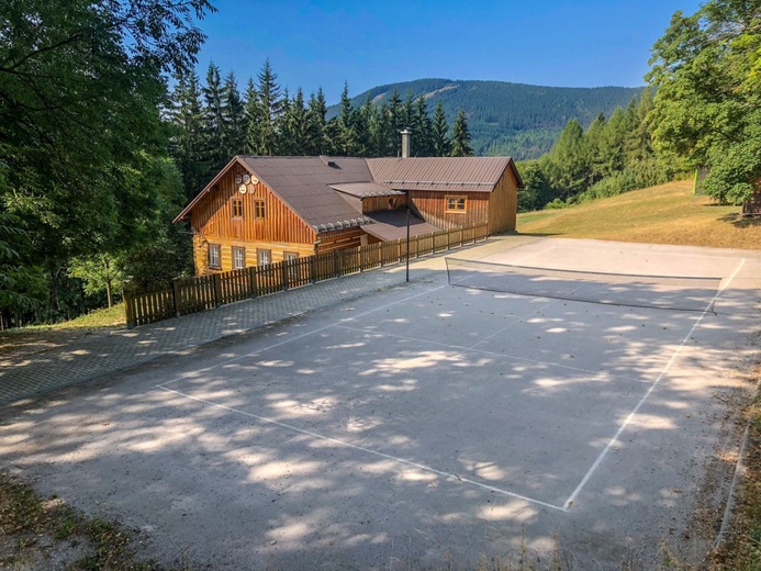 vesela-bouda-2320 - Strážné
