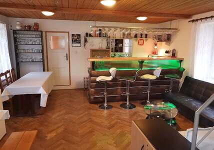 bar-4feb-
