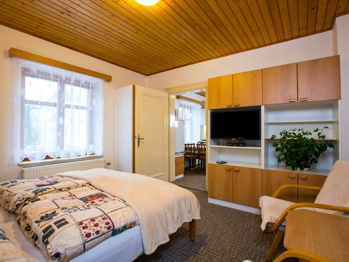 apt-2-02 - Harrachov