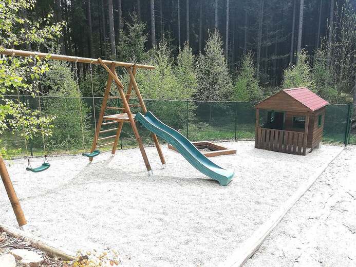 detske-hriste-8a16- - Matějovec