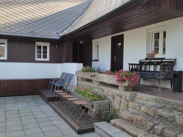 IMG_20210710_174015 - kopie - Včelnička