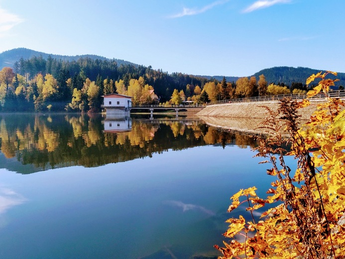 Přehrada Horní Bečva Chalupa Bečvanka - U Sachovy studánky