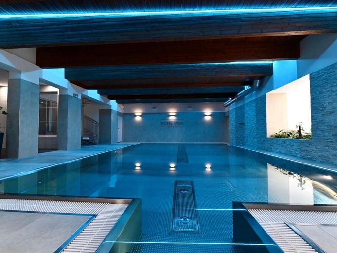 thumbnail-1280960-bazen1 - Luhačovická přehrada