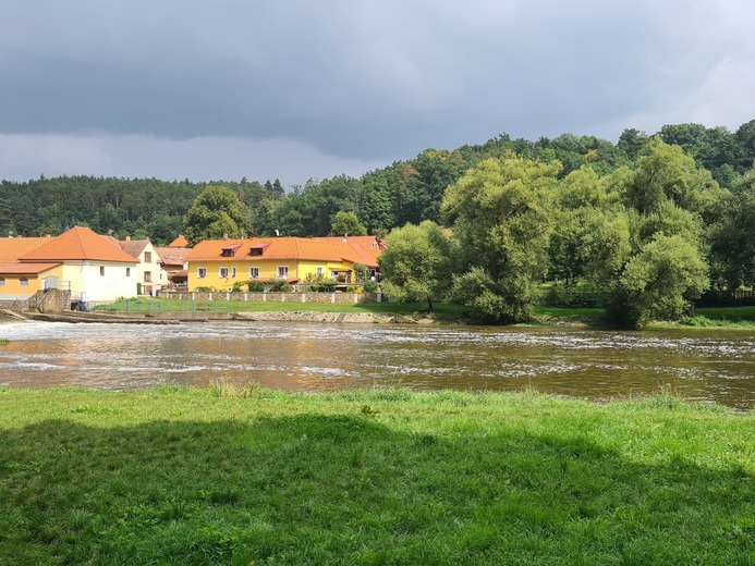 20220825_143240 - U řeky Lužnice