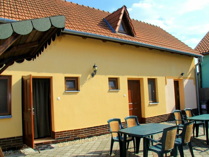 T564 - Termály Velký Meder
