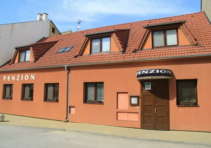 T981