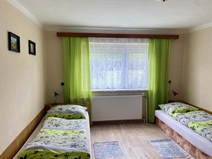loznice-v-patre-5644- - Žítková
