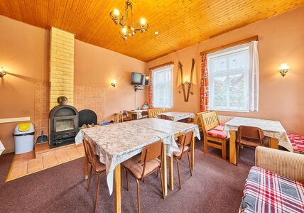 spolecenska-mistnost-4bef-fa17-1102456