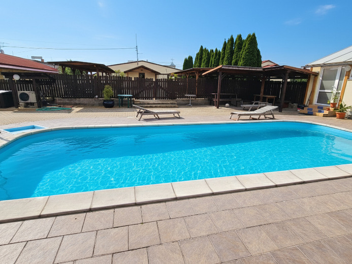 V349 - U vodní nádrže Nové Mlýny