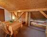 podkrovi-obyv-mistnost-3-luzka--0754- - Pecka