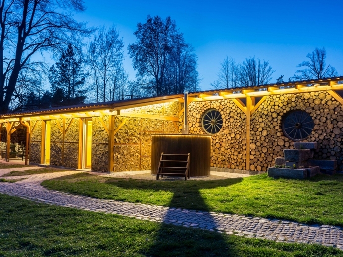 de_102_109__dsc4472 - Dvory nad Lužnicí