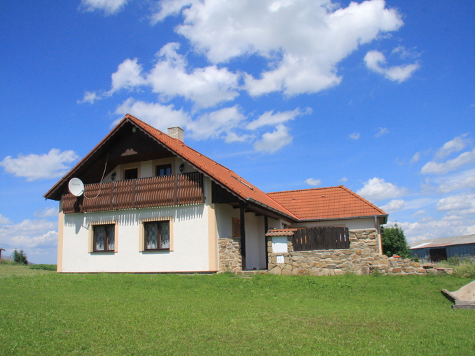 V865 Starý Smrdov - Útěchovice pod Stražištěm