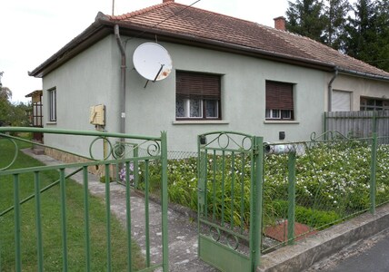 hubala00622m