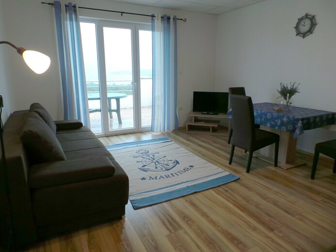 hrkrka80585ad - Ostrov Krk-Čižiči