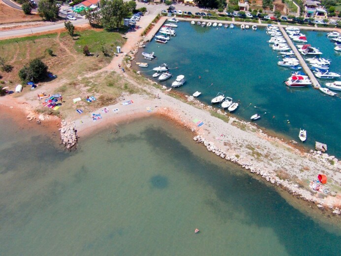 hrkvaa04251r - Ostrov Krk-Klanice