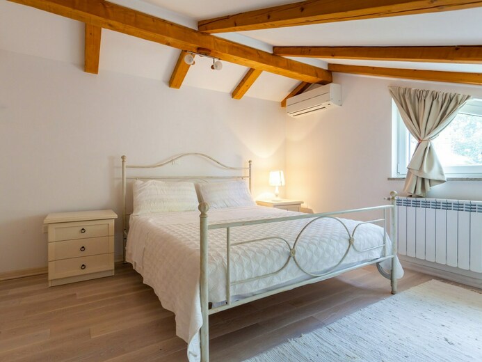 hrkrka64115ak - Ostrov Krk-Malinska