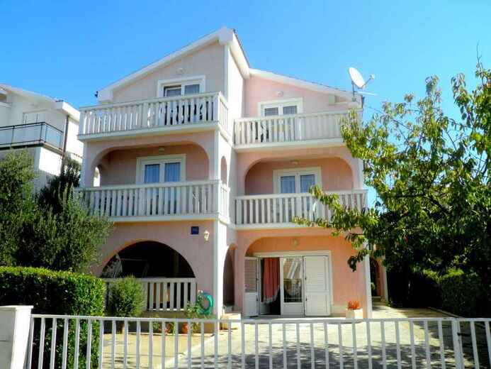 HRDALE30785B - Riviéra Vodice-Vodice