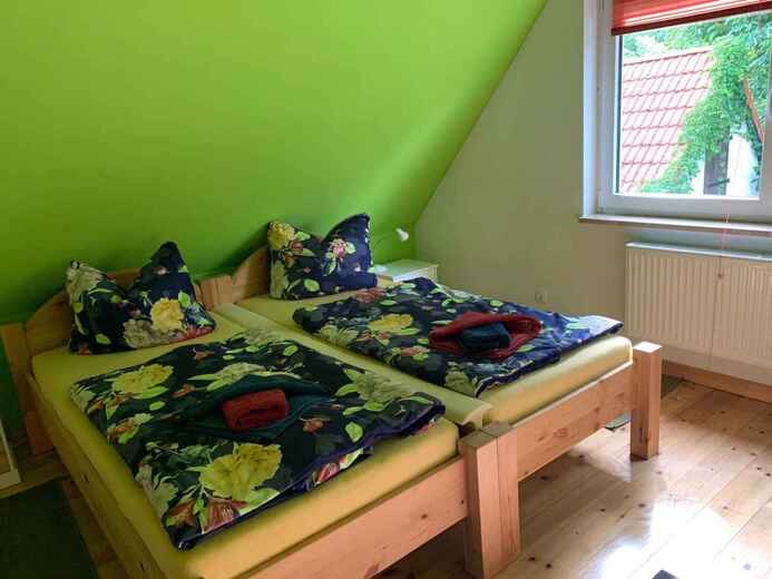 1575360 - Gustow-Rujána