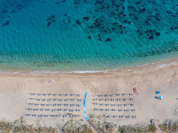 1964103 - Sardinie-Aglientu