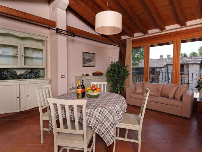 1952218 - Lago di Garda-Lazise