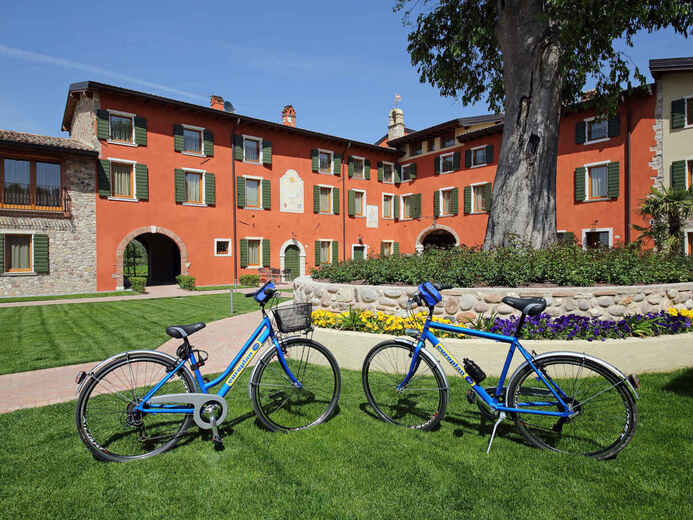 1952223 - Lago di Garda-Lazise