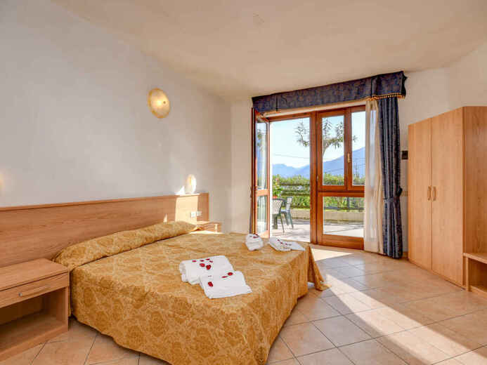 1955567 - Lago di Garda-Limone sul Garda