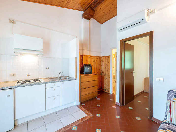 1961215 - Lago di Garda-Moniga del Garda