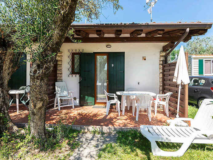 1961211 - Lago di Garda-Moniga del Garda