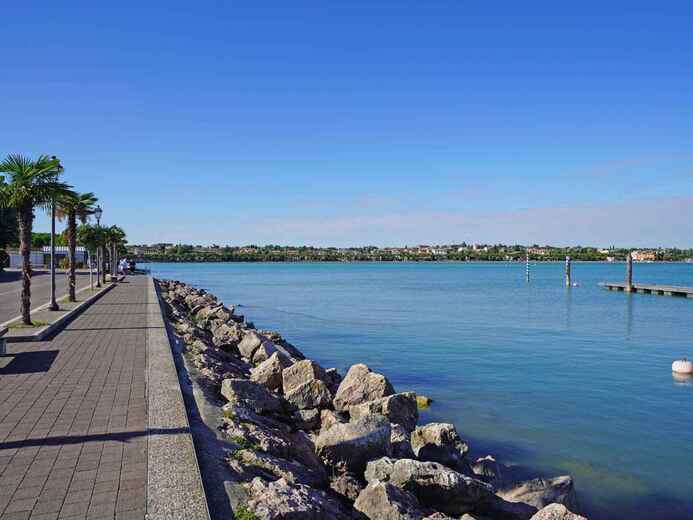 1721946 - Lago di Garda-Peschiera del Garda